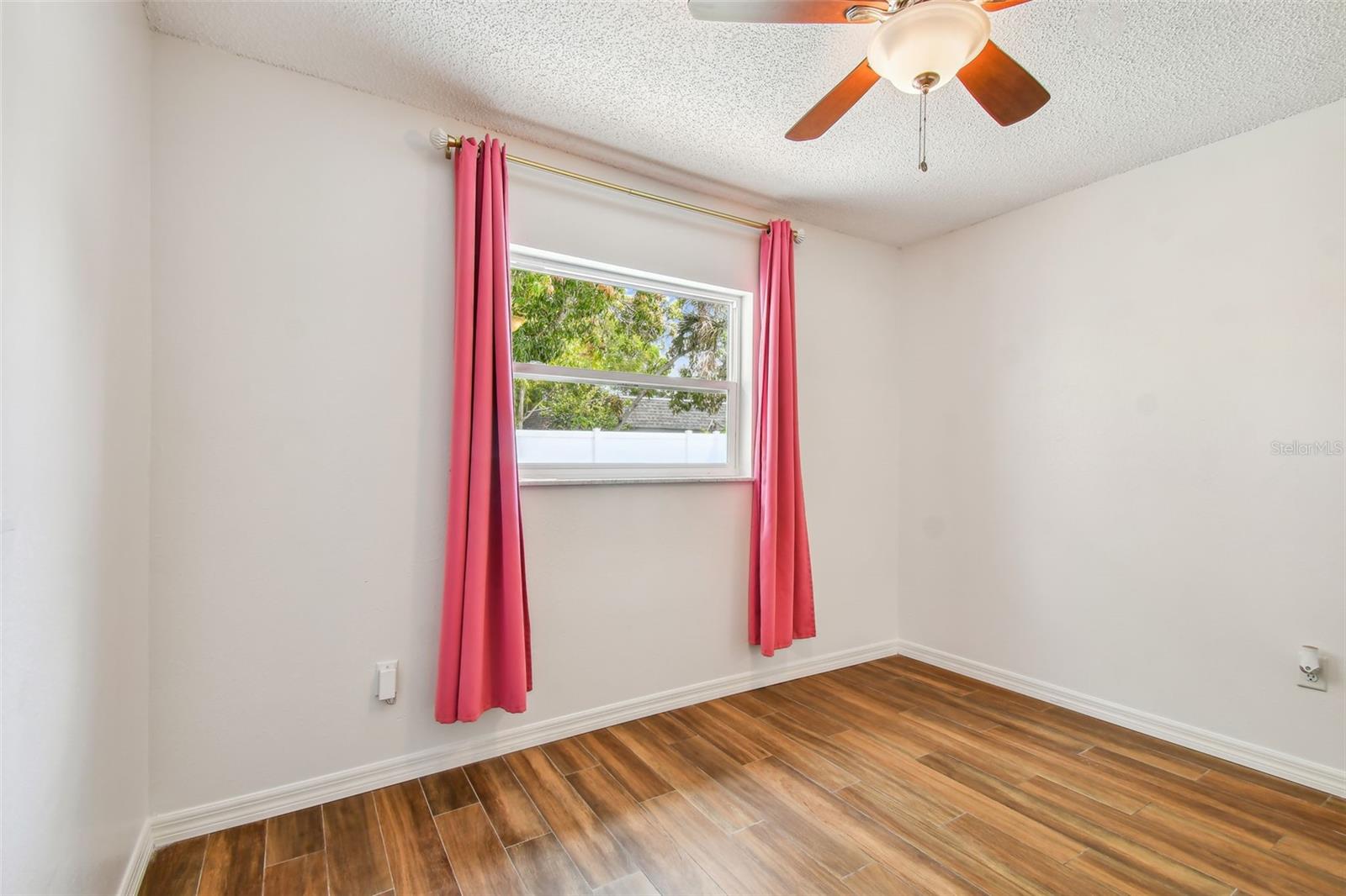 Image 39 of 66 For 12237 Eldon Drive