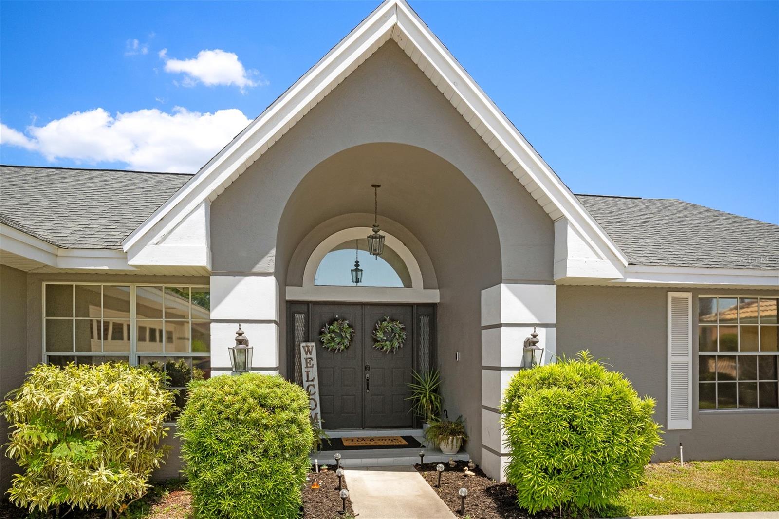 Listing photo id 32 for 8712 Ashbury Drive