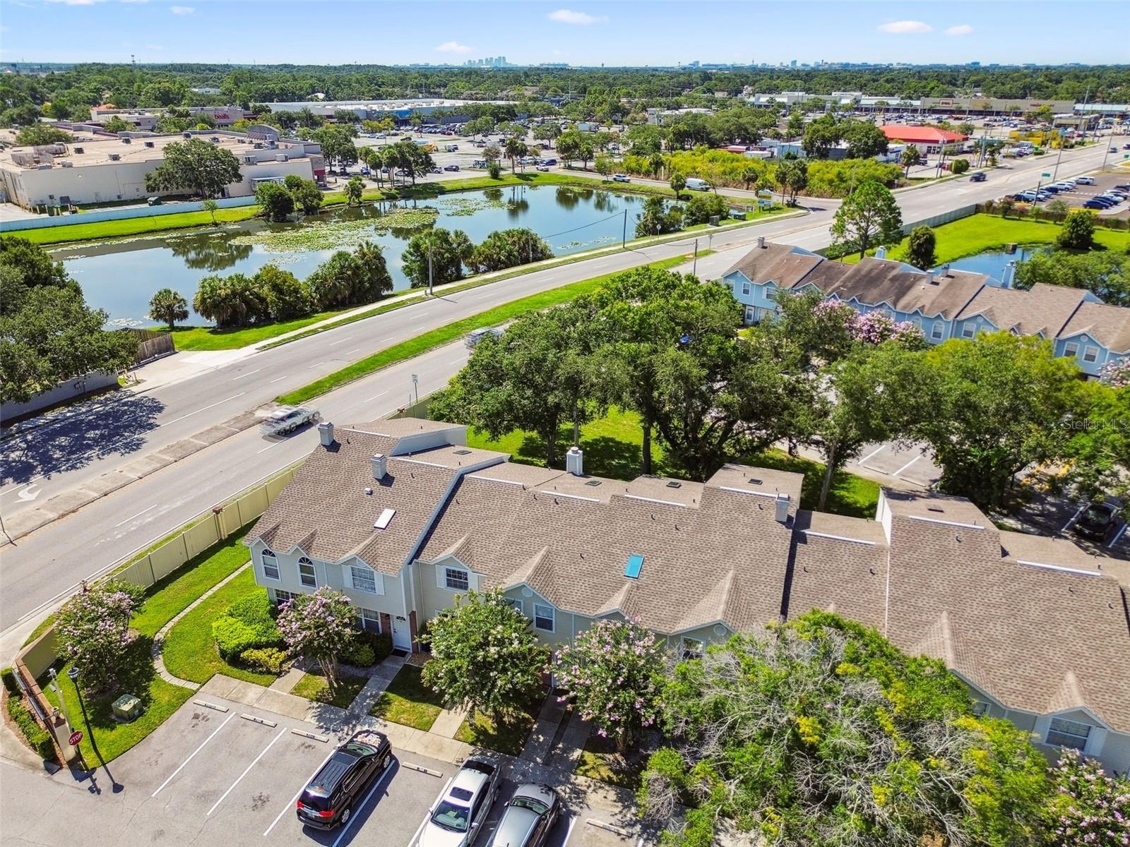 Listing photo id 29 for 7508 Hollowell Drive