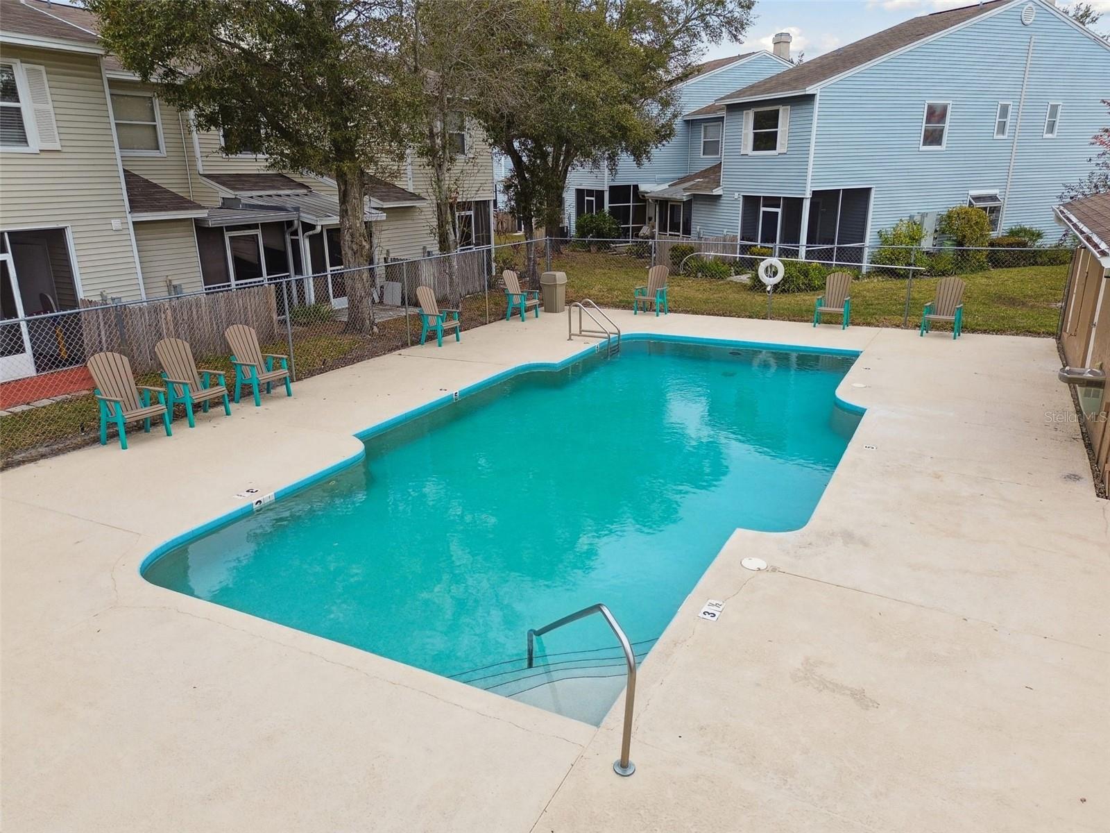 Listing photo id 32 for 7508 Hollowell Drive