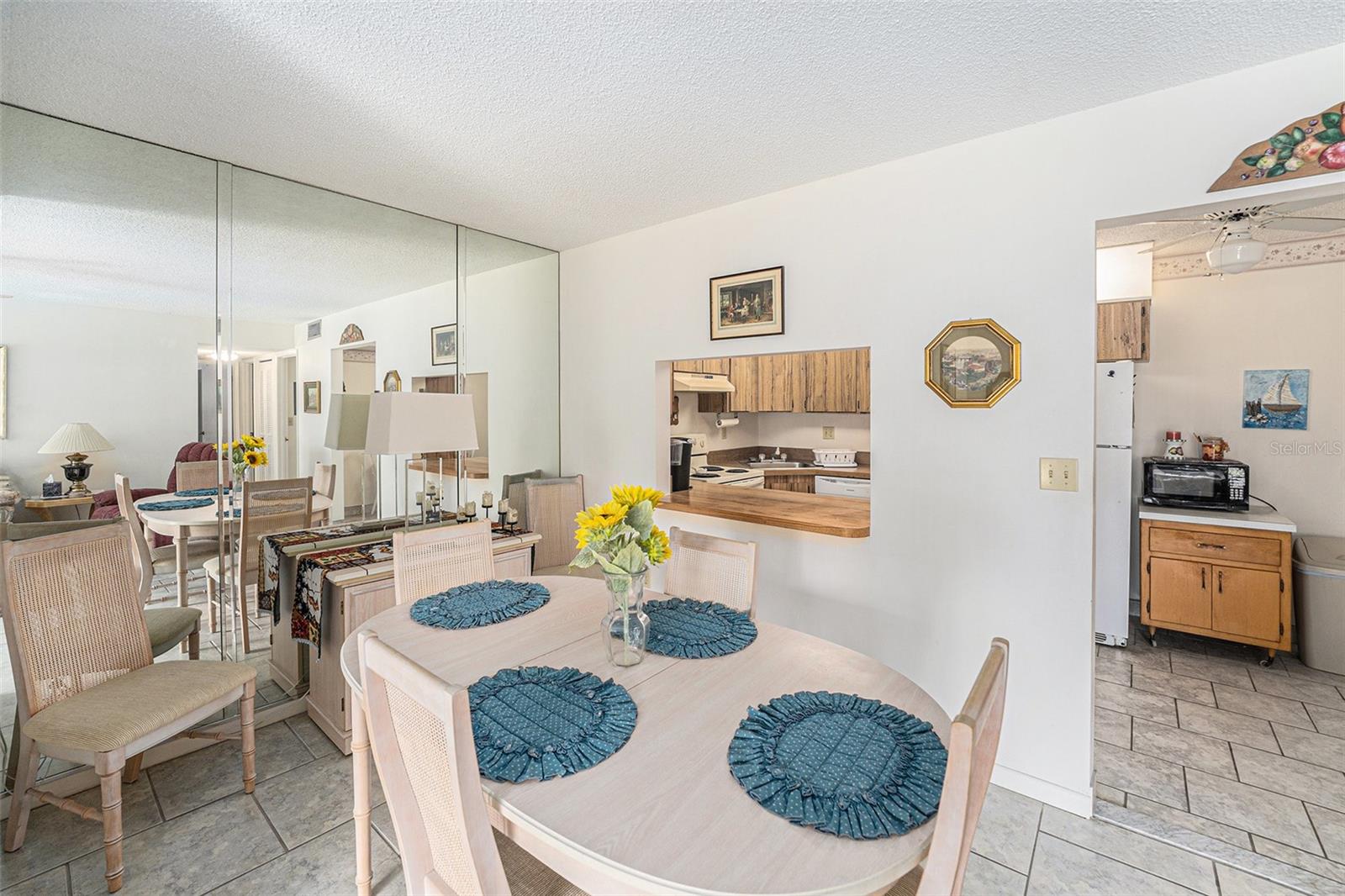 Image 12 of 29 For 2687 Pine Ridge Way S B2