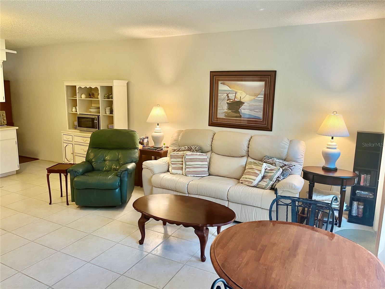 Image 10 of 52 For 2220 Spanish Drive 14