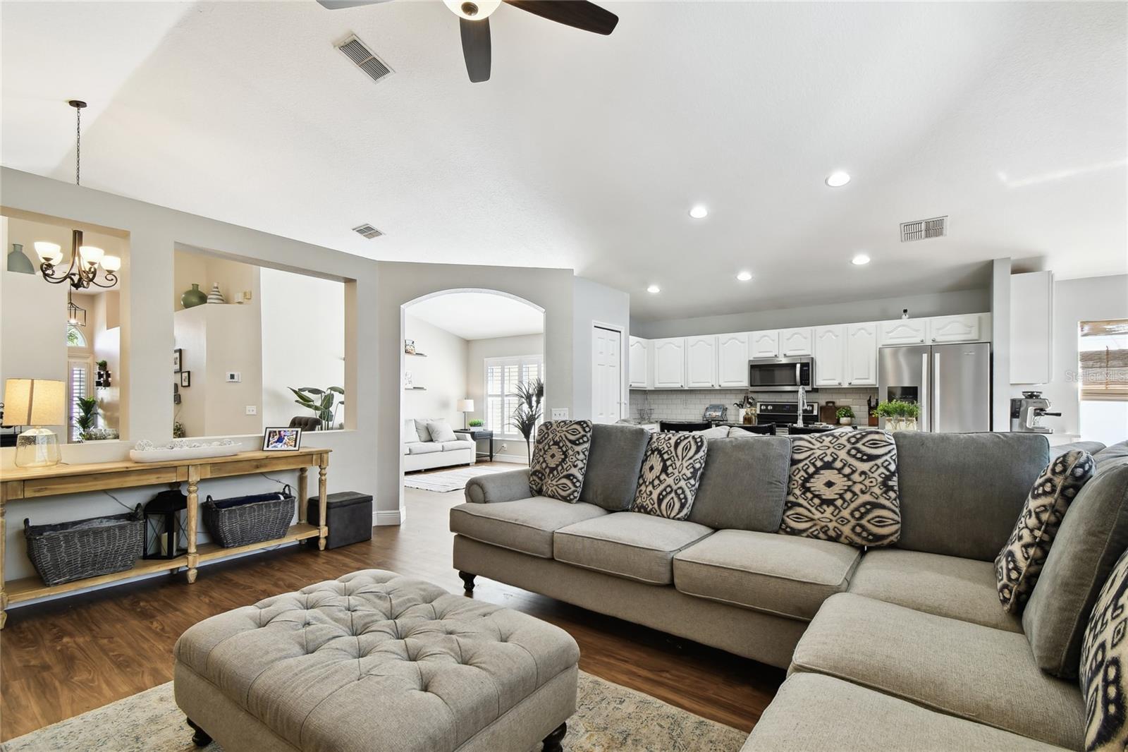 Image 14 of 38 For 11538 Cypress Reserve Drive