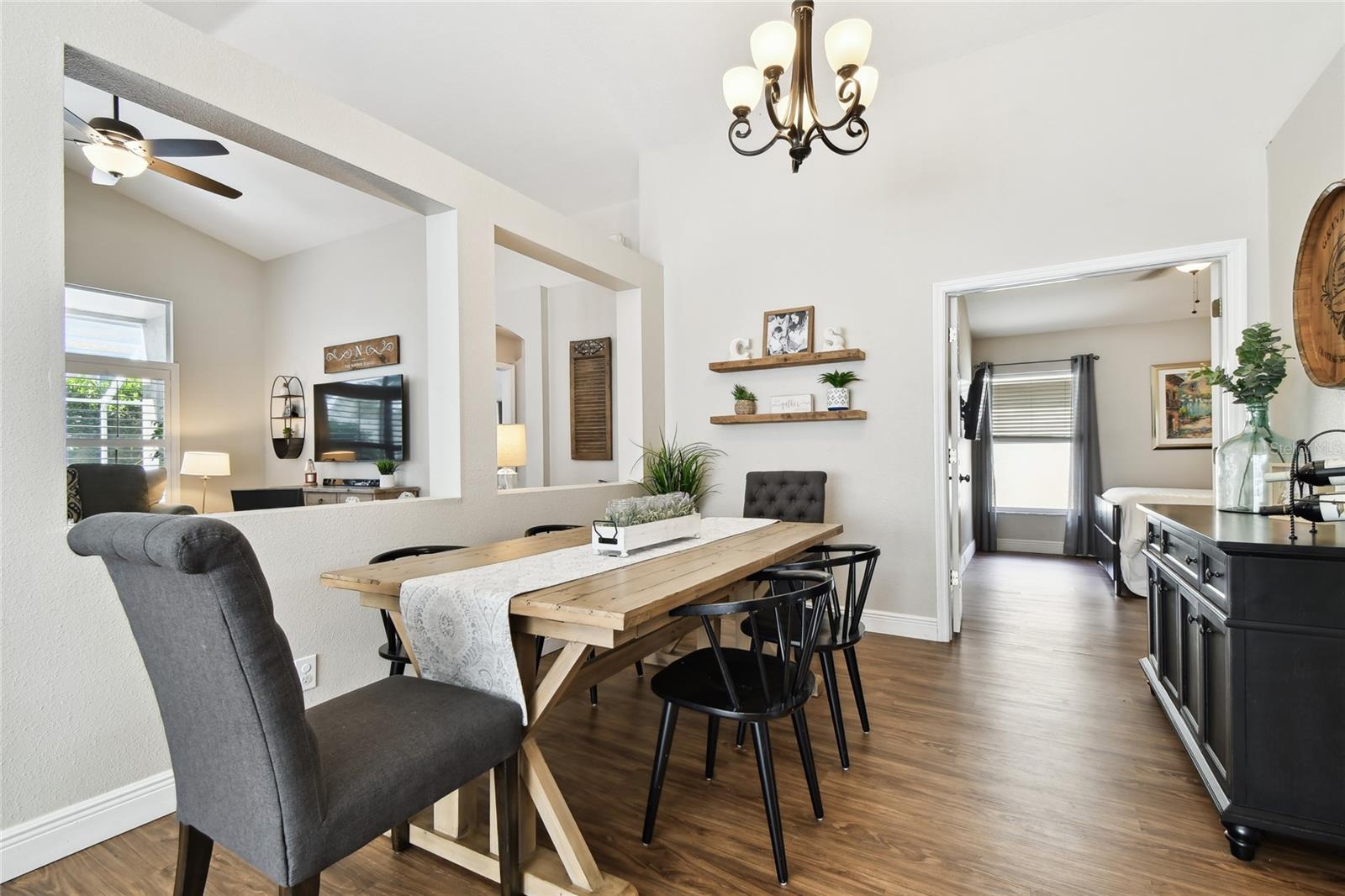 Image 8 of 38 For 11538 Cypress Reserve Drive