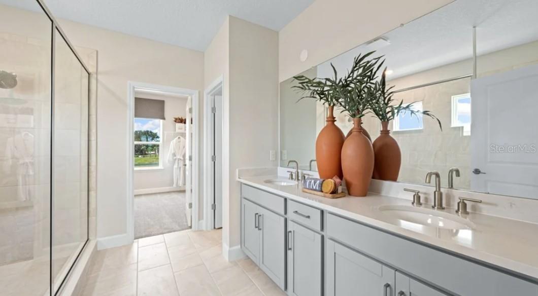 Image 15 of 27 For 2422 Babbling Brook Boulevard