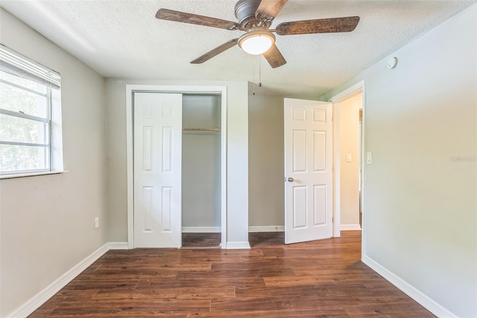 Image 23 of 36 For 4840 Herton Drive