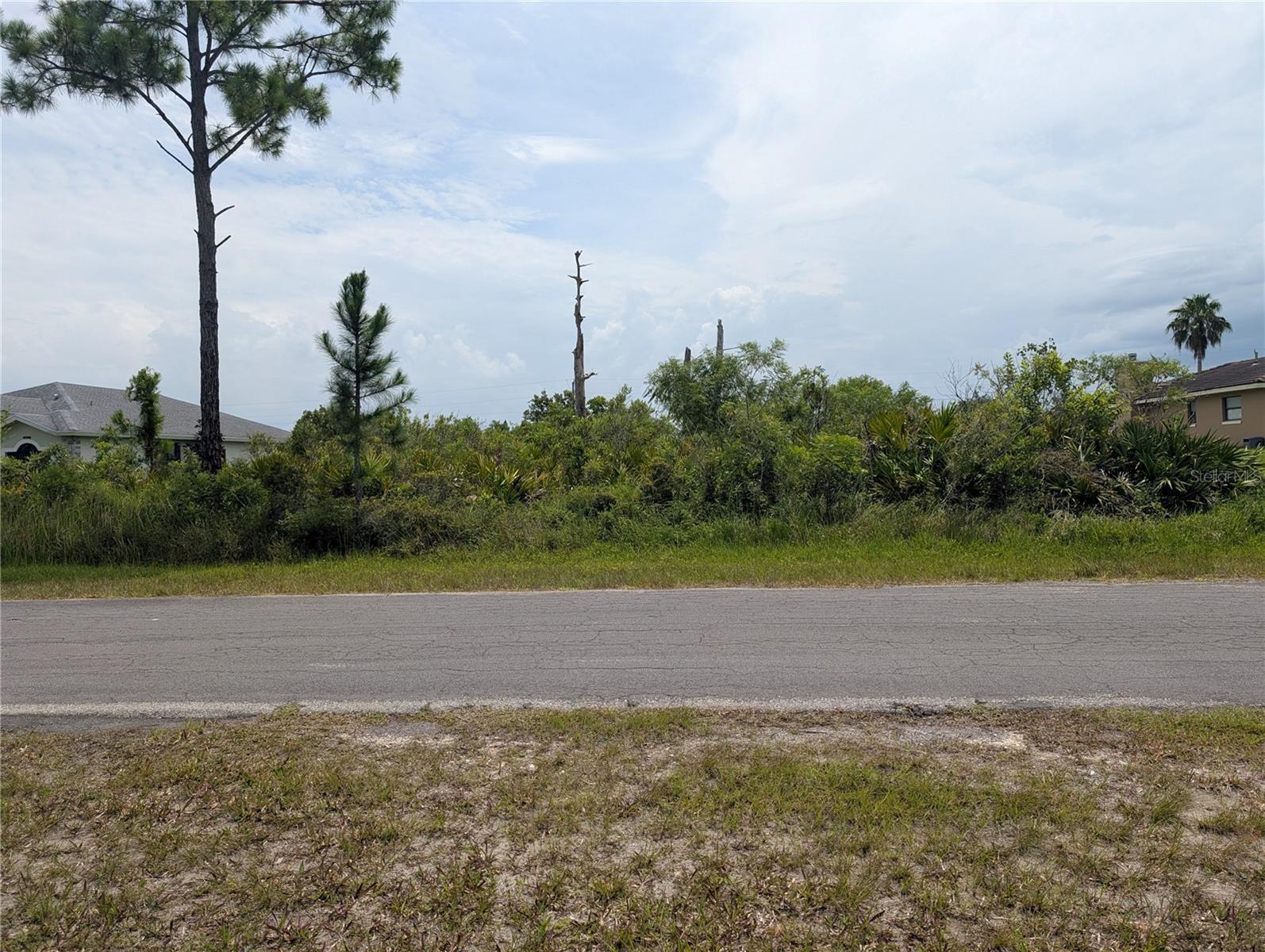Details for 68 Limonia Drive, INDIAN LAKE ESTATES, FL 33855