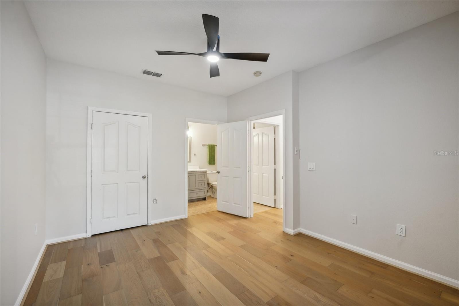 Image 15 of 28 For 4207 Dale Mabry Highway 11109