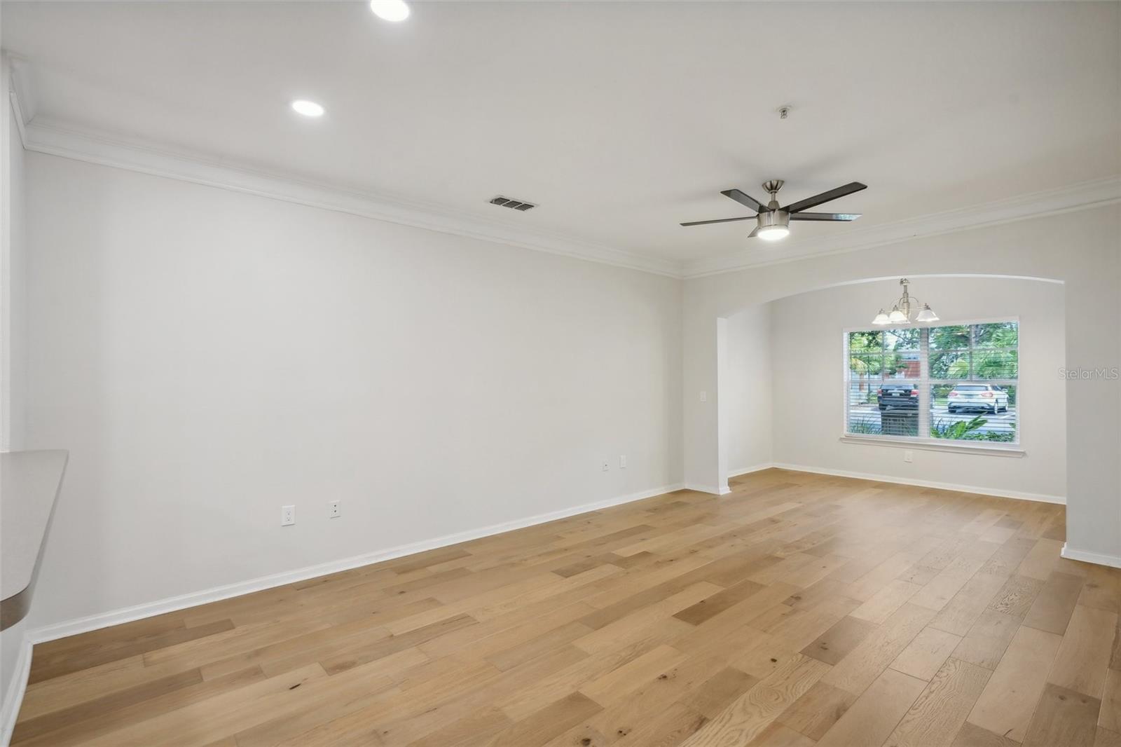 Image 7 of 28 For 4207 Dale Mabry Highway 11109