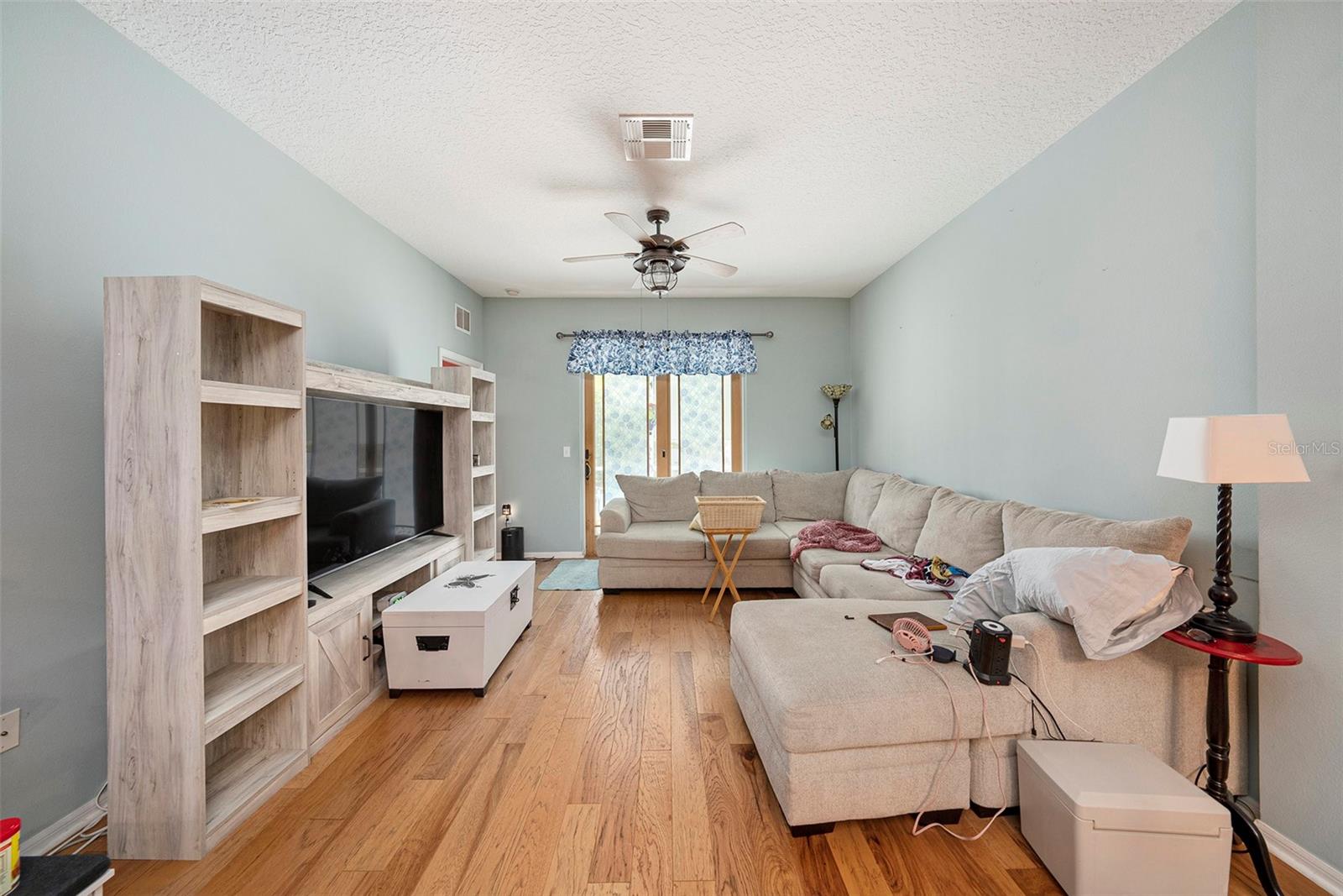 Listing photo id 9 for 8125 Spirit Court