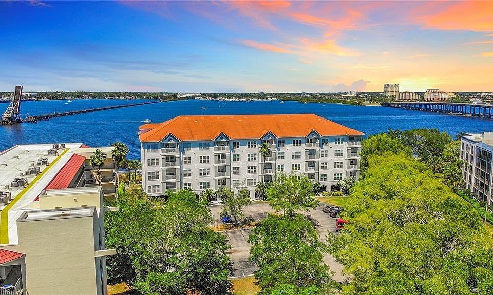 Details for 210 3rd Street W 8305, BRADENTON, FL 34205