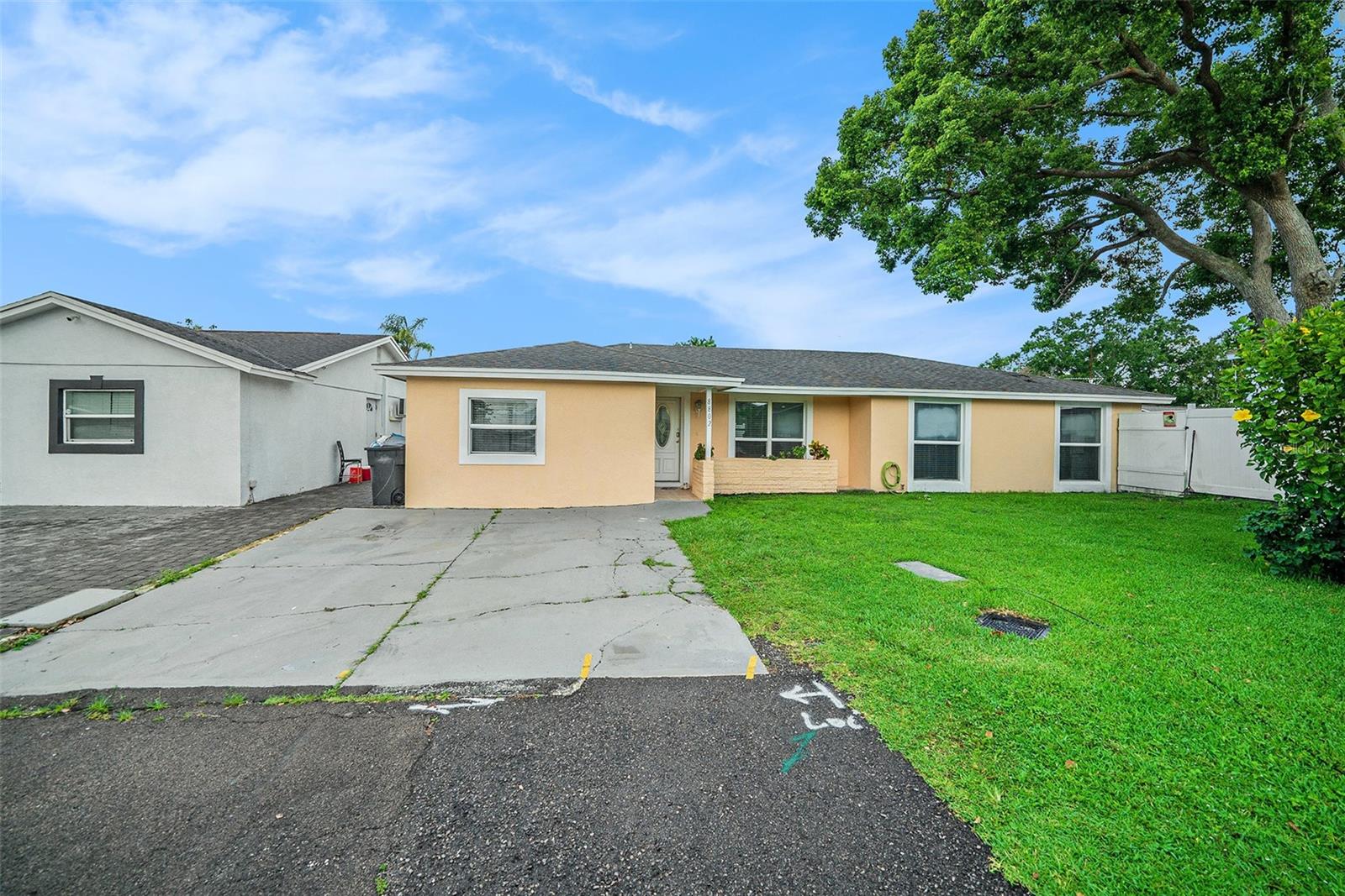 Details for 8802 Sleepy Creek Court, TAMPA, FL 33634