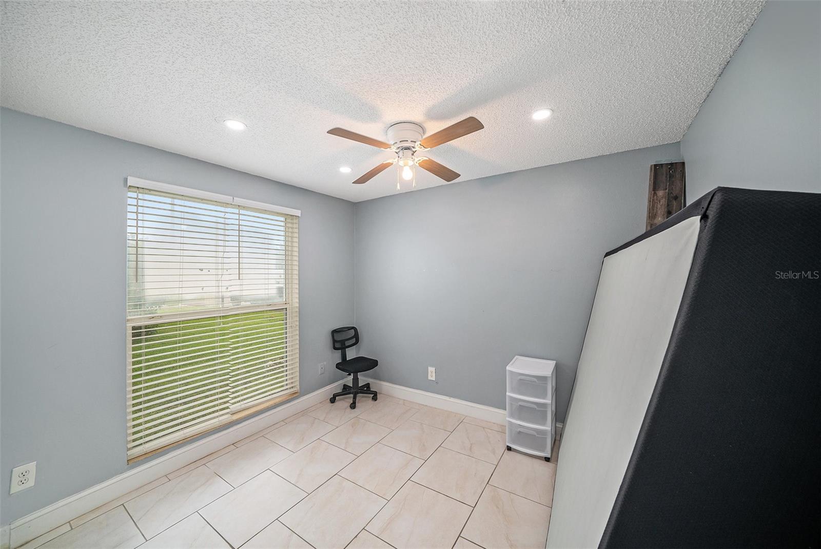 Image 16 of 21 For 8802 Sleepy Creek Court