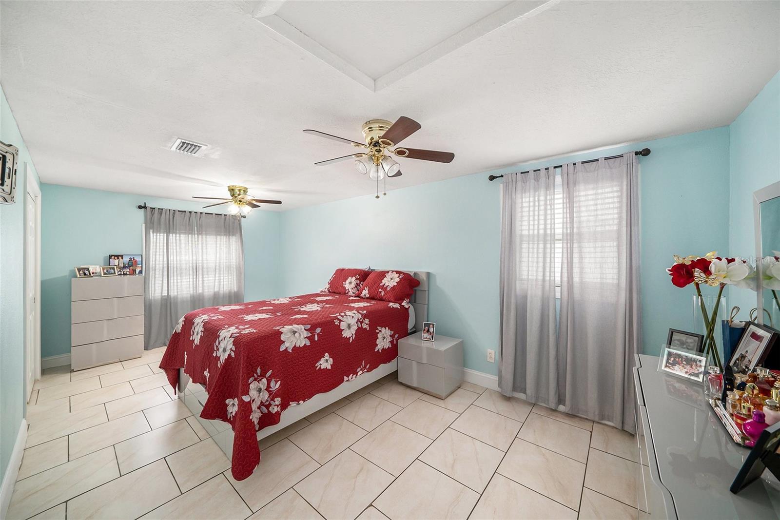 Image 18 of 21 For 8802 Sleepy Creek Court