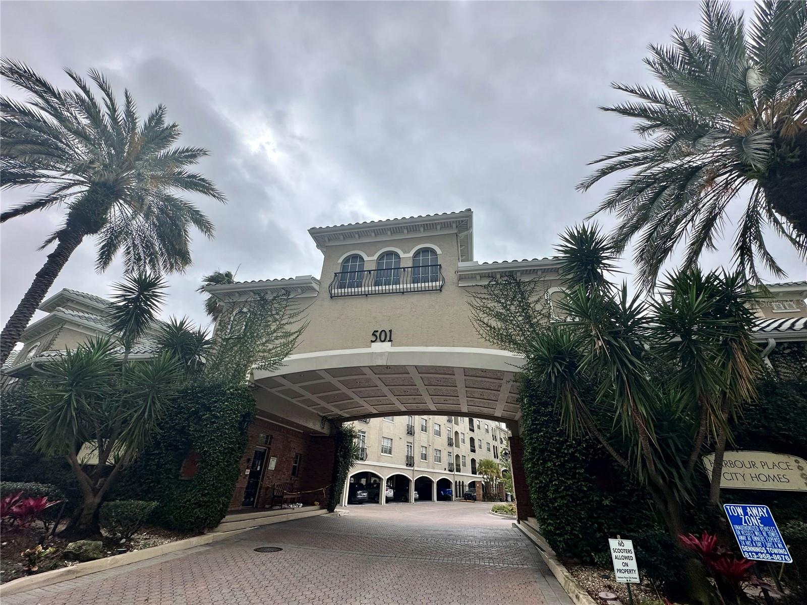 Details for 501 Knights Run Avenue 2216, TAMPA, FL 33602