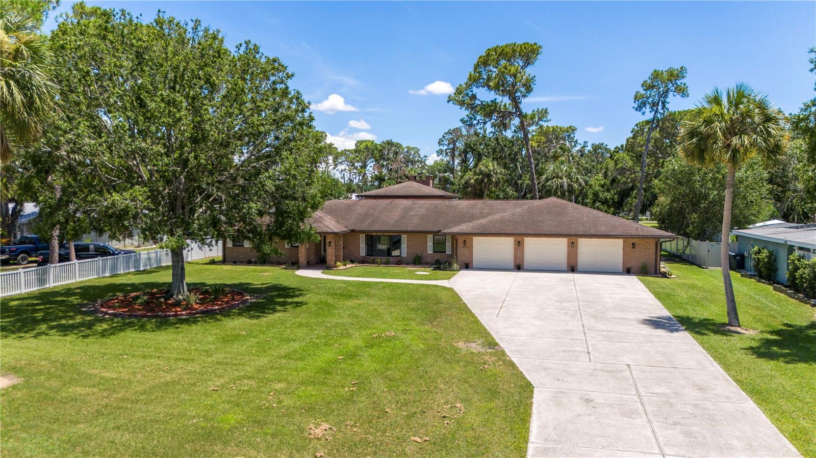Details for 404 Dickman Drive Sw, RUSKIN, FL 33570