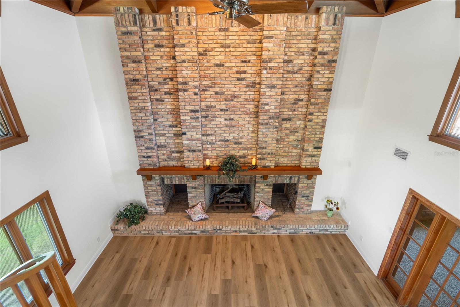 Listing photo id 54 for 404 Dickman Drive Sw