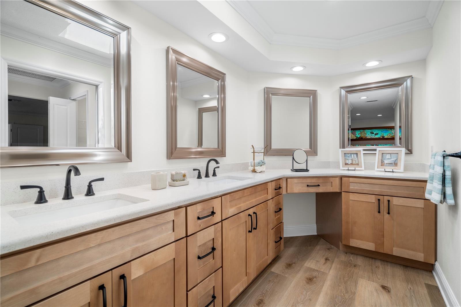 Listing photo id 77 for 404 Dickman Drive Sw