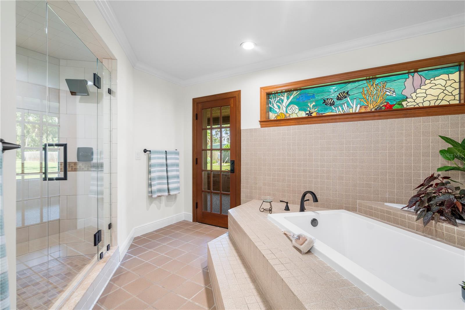 Listing photo id 80 for 404 Dickman Drive Sw