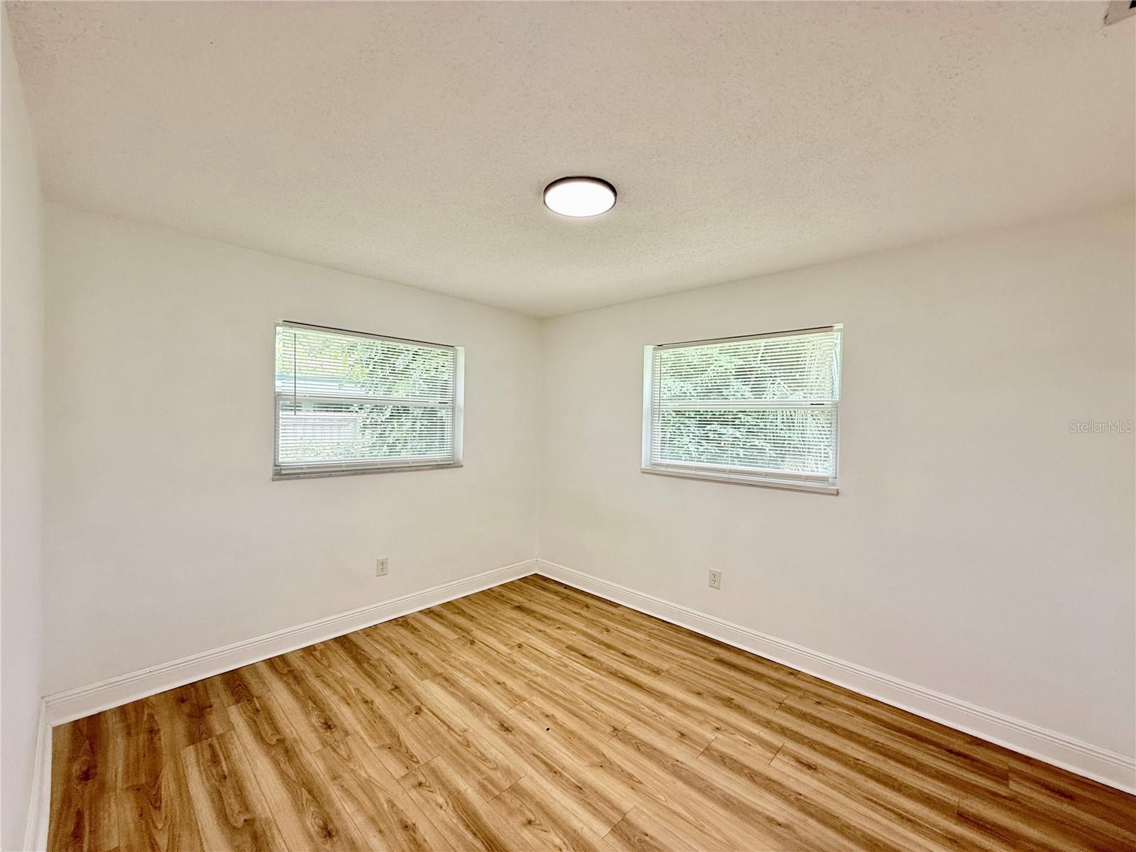 Image 18 of 26 For 1331 Washington Avenue