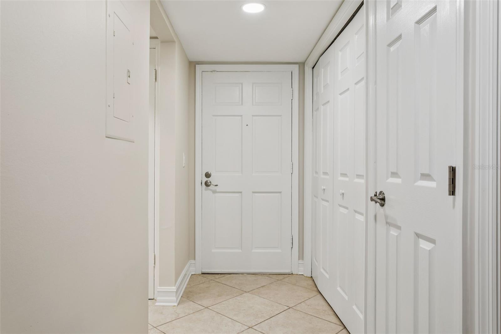 Image 7 of 37 For 10388 Carrollwood Lane 283