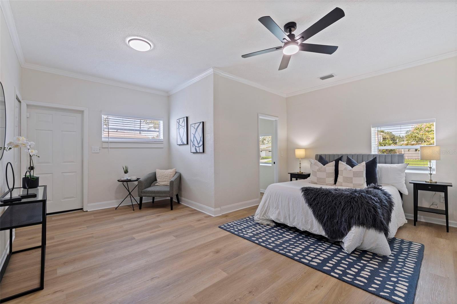 Image 15 of 42 For 787 San Salvador Drive