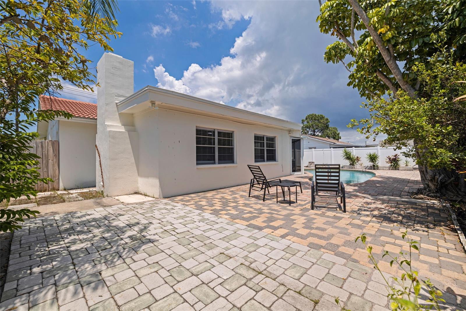 Image 31 of 42 For 787 San Salvador Drive