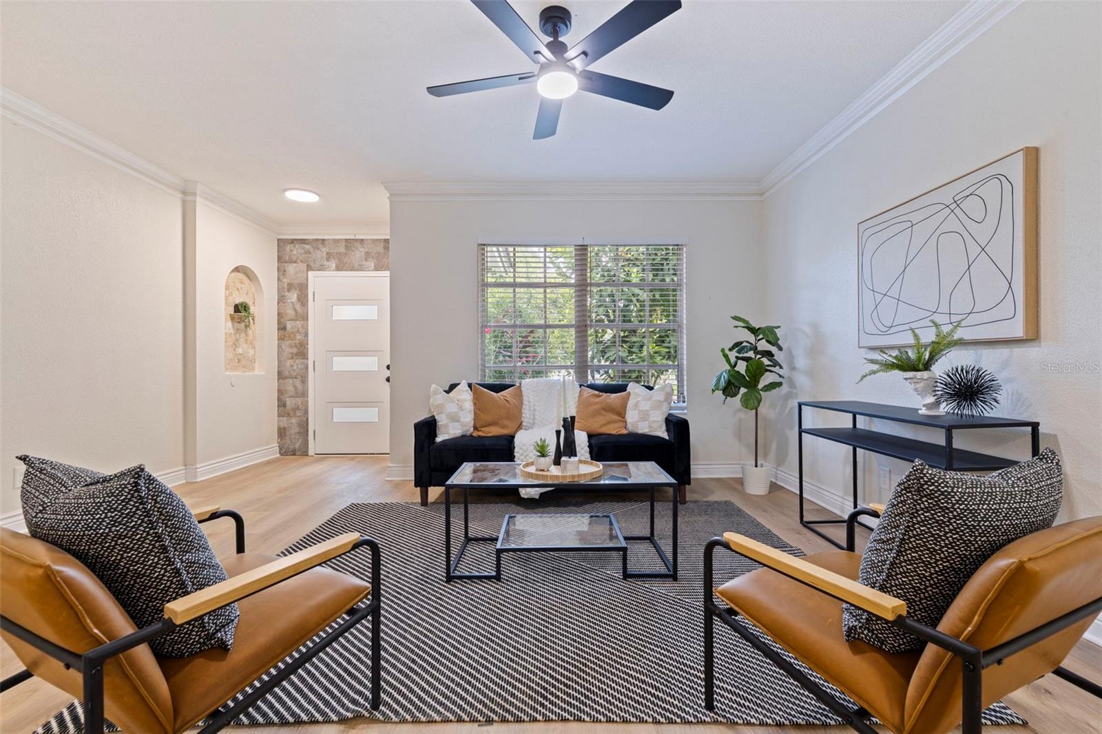 Image 4 of 42 For 787 San Salvador Drive