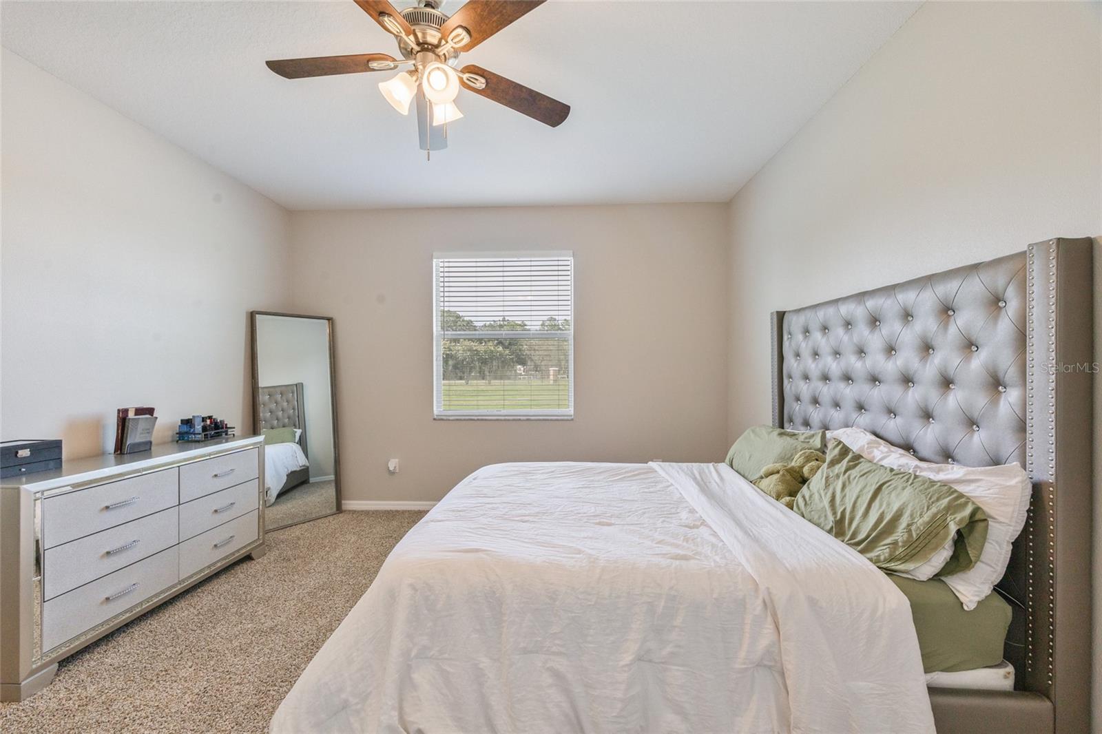 Image 11 of 29 For 13801 Newport Shores Drive