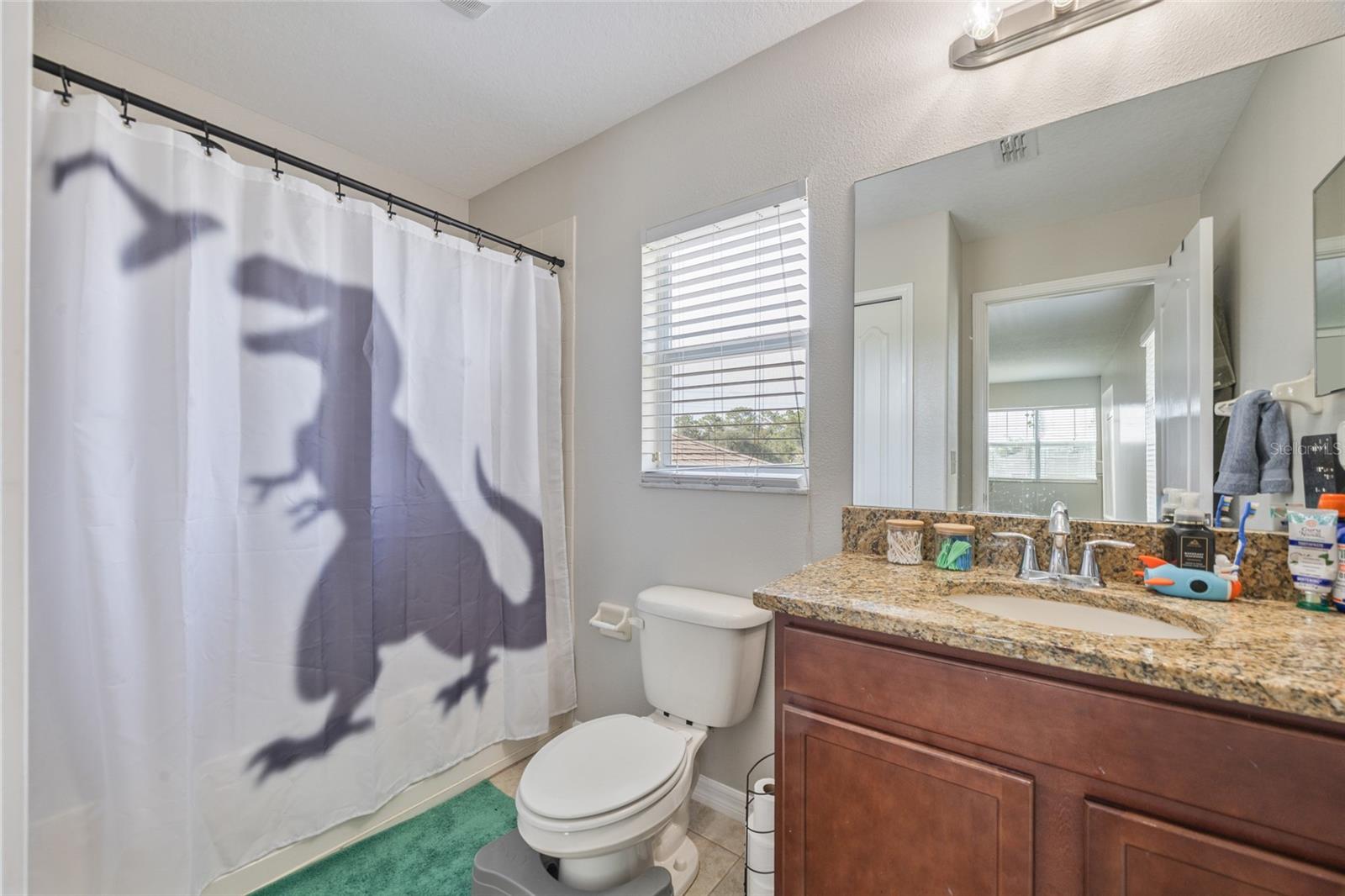 Image 23 of 29 For 13801 Newport Shores Drive