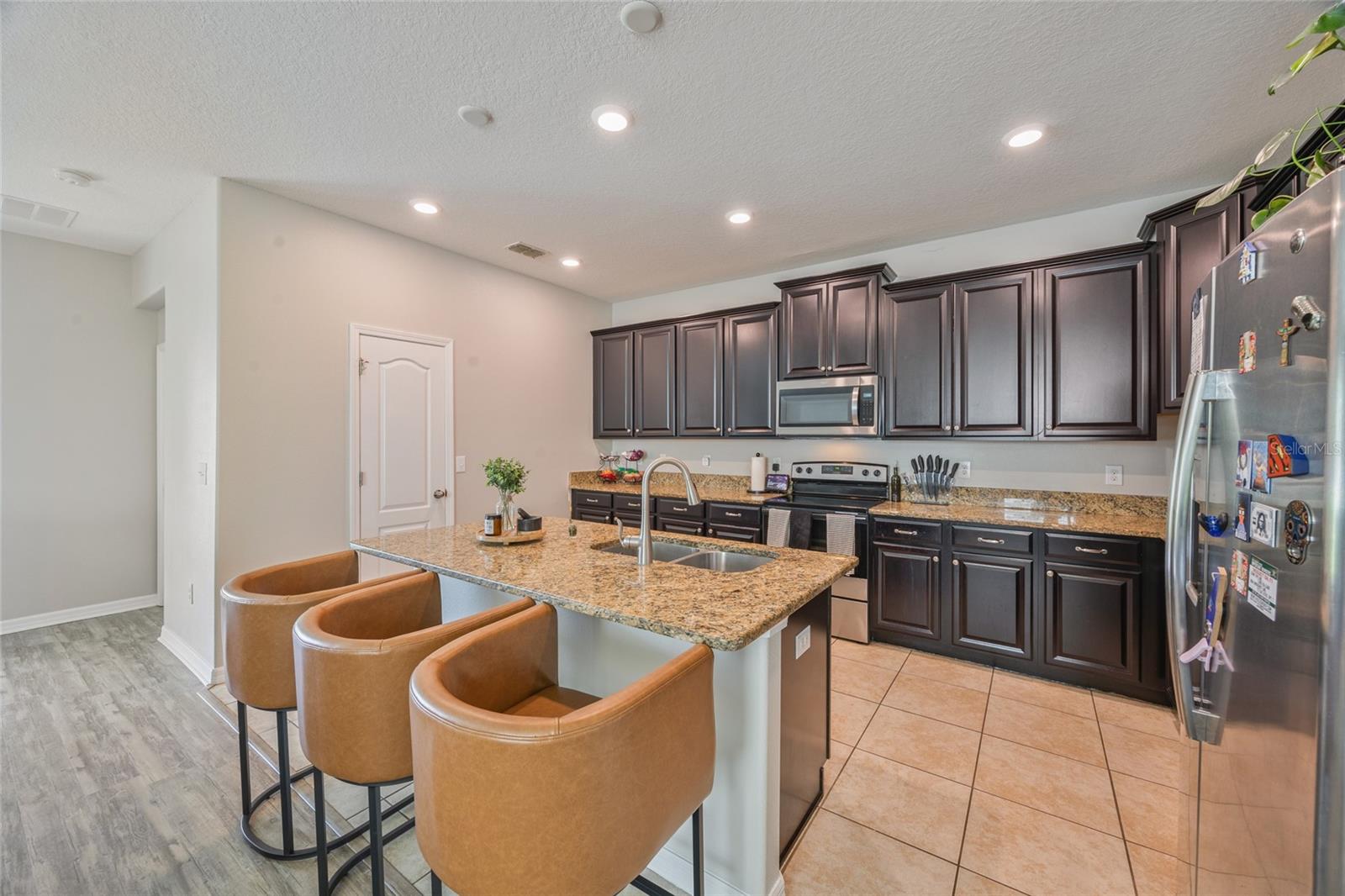 Image 6 of 29 For 13801 Newport Shores Drive