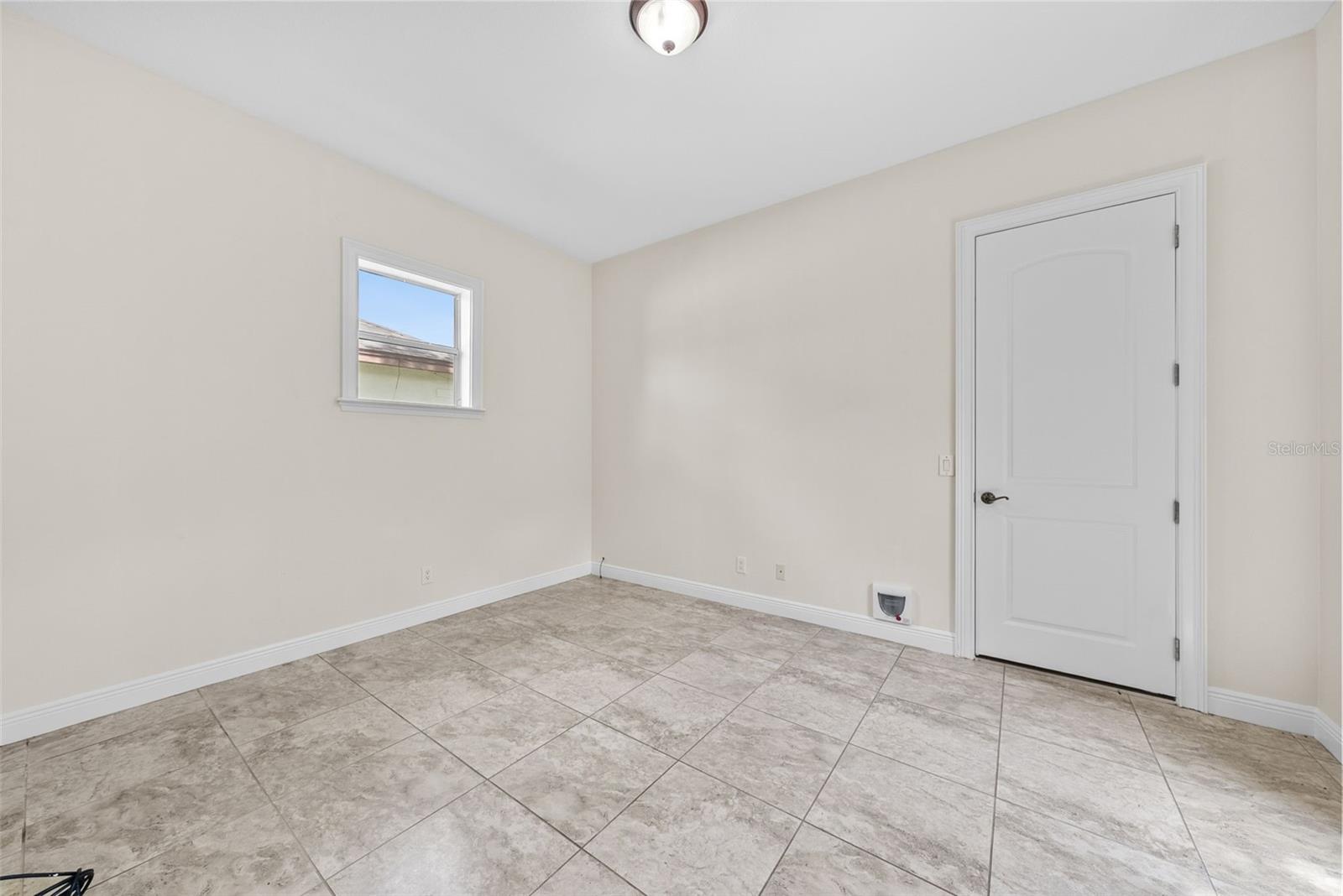 Image 37 of 58 For 3916 Hudson Lane