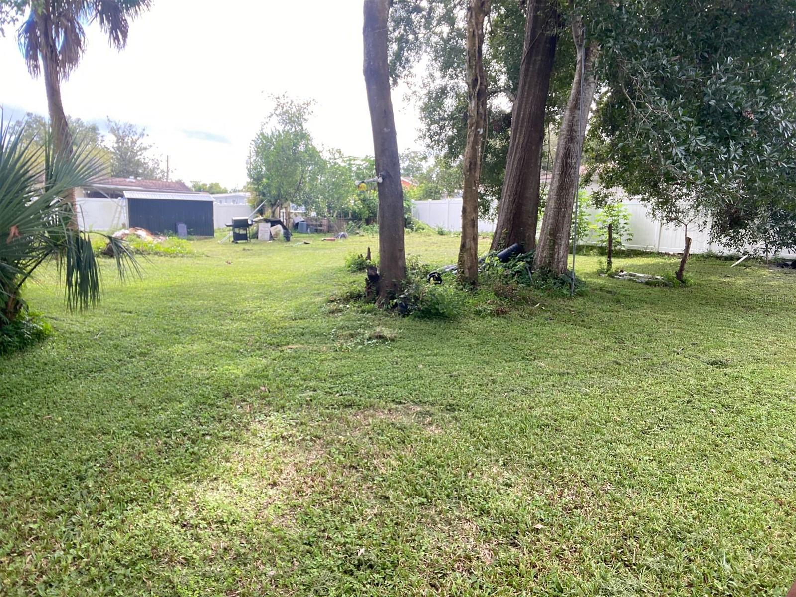 Listing photo id 0 for 2110 Broad Street