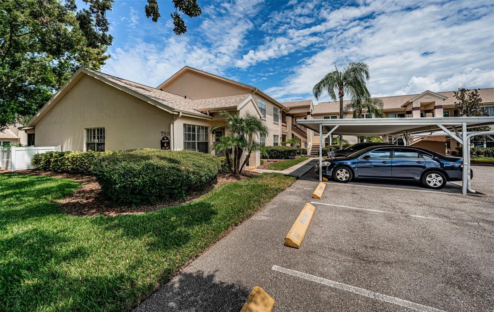Image 13 of 93 For 7911 Hardwick Drive 414