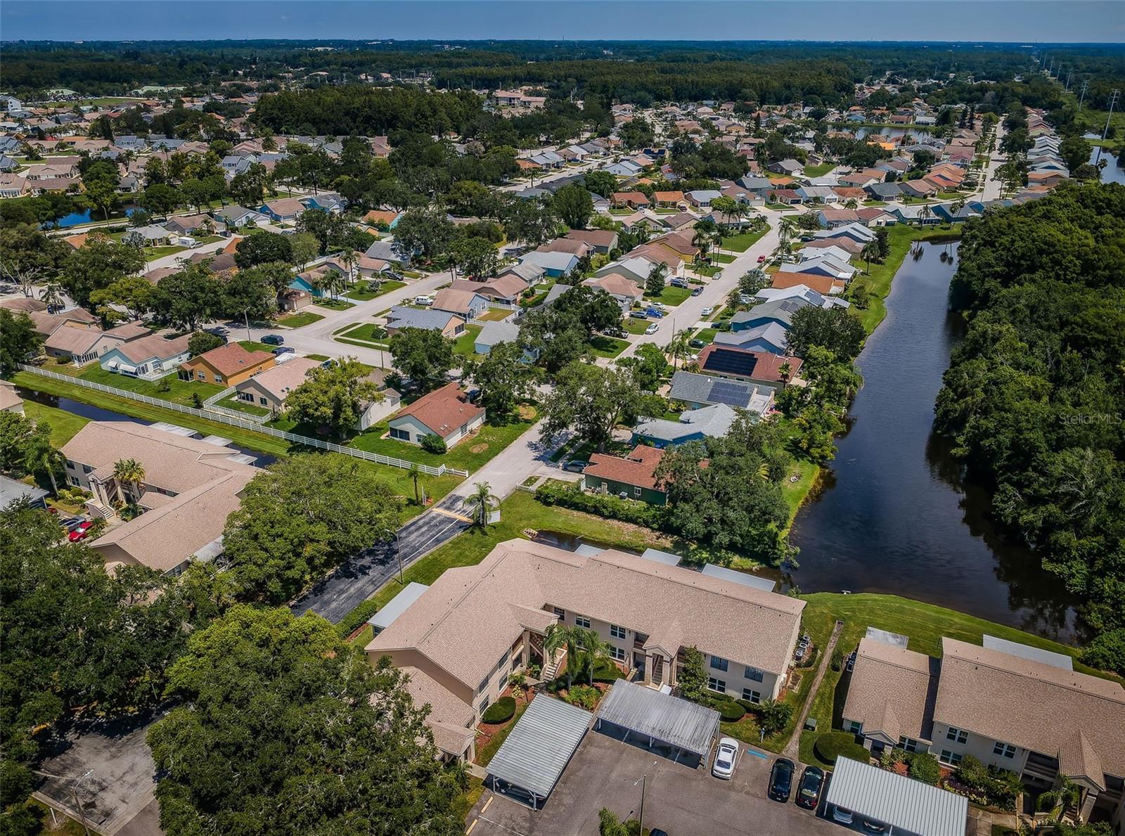 Image 3 of 93 For 7911 Hardwick Drive 414