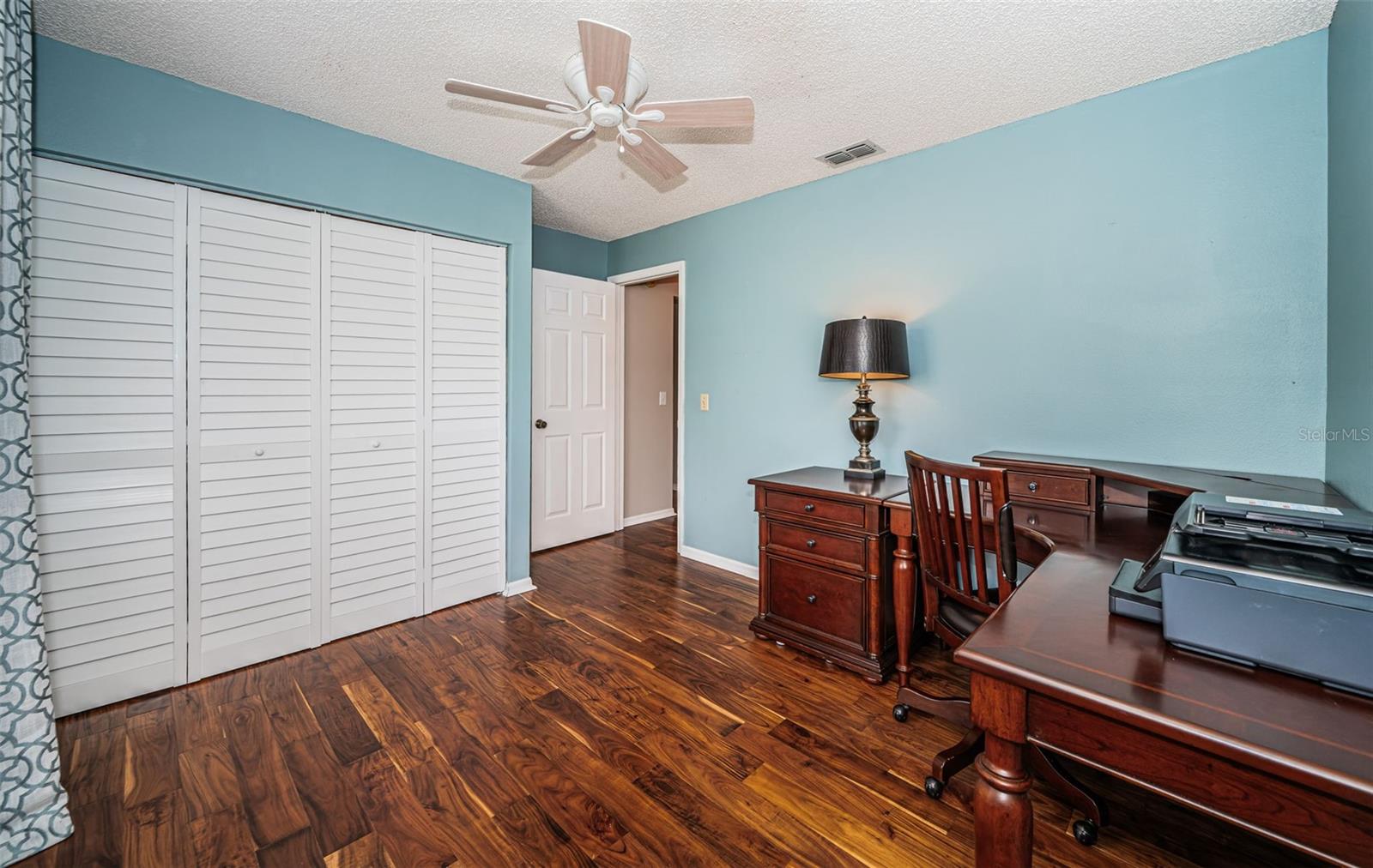 Image 41 of 93 For 7911 Hardwick Drive 414