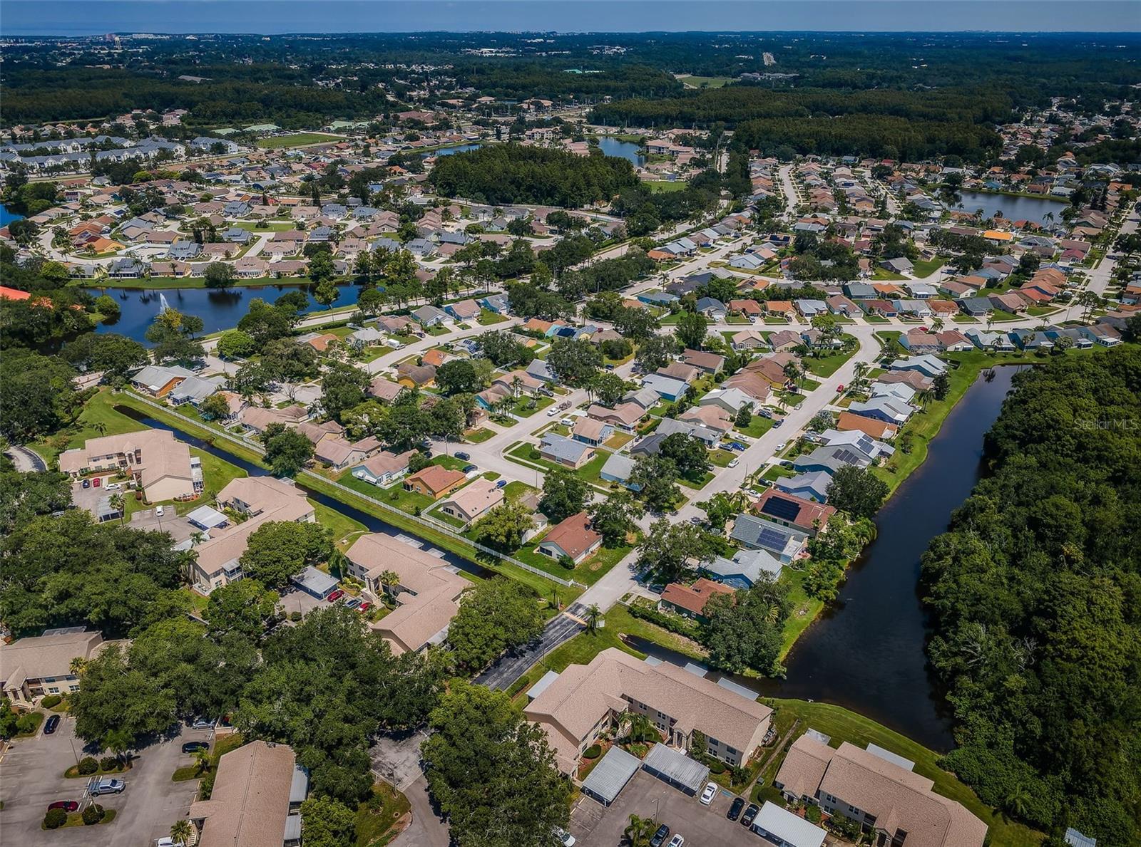 Image 5 of 93 For 7911 Hardwick Drive 414
