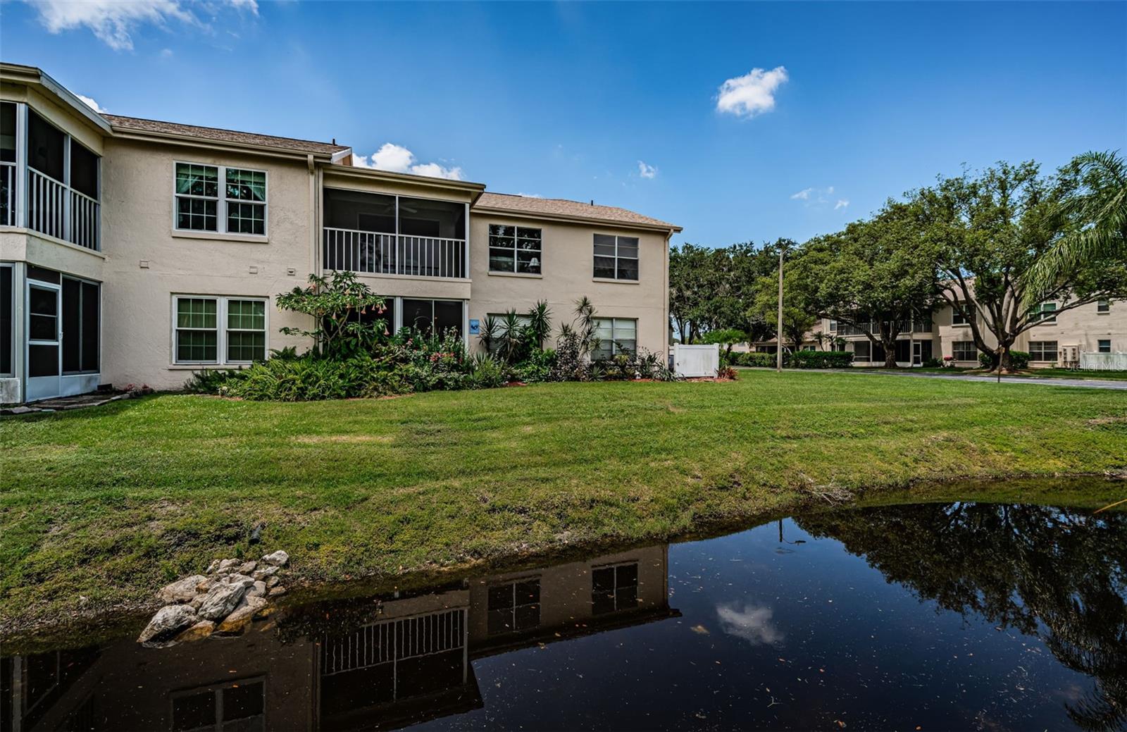 Image 53 of 93 For 7911 Hardwick Drive 414