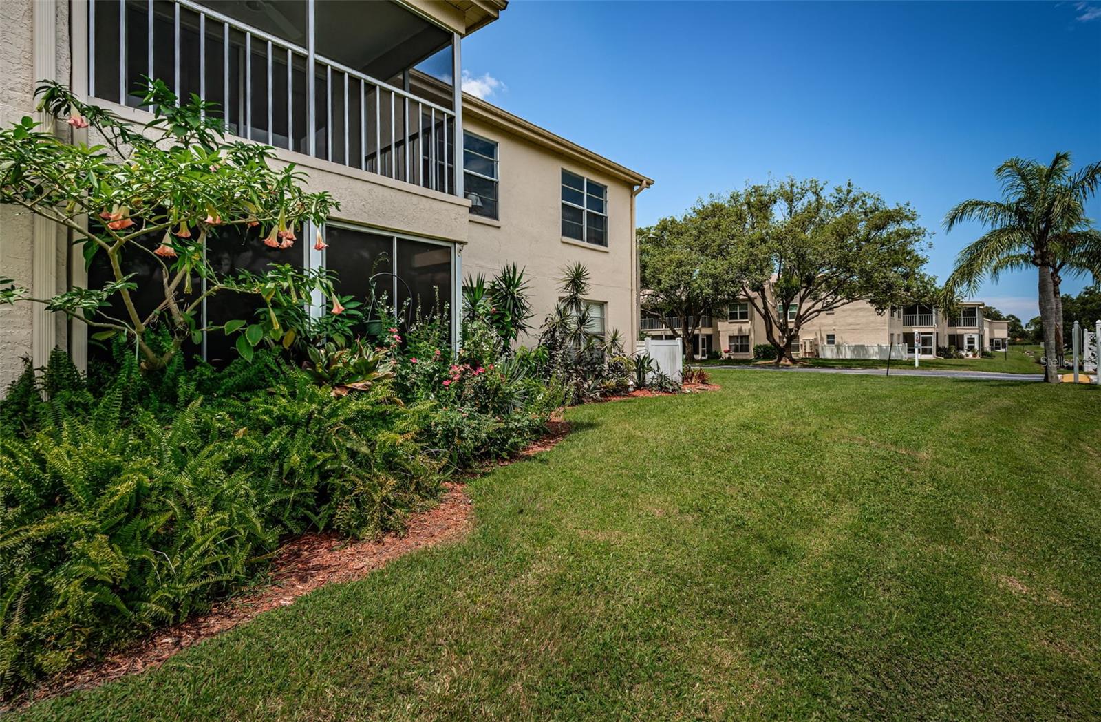 Image 54 of 93 For 7911 Hardwick Drive 414