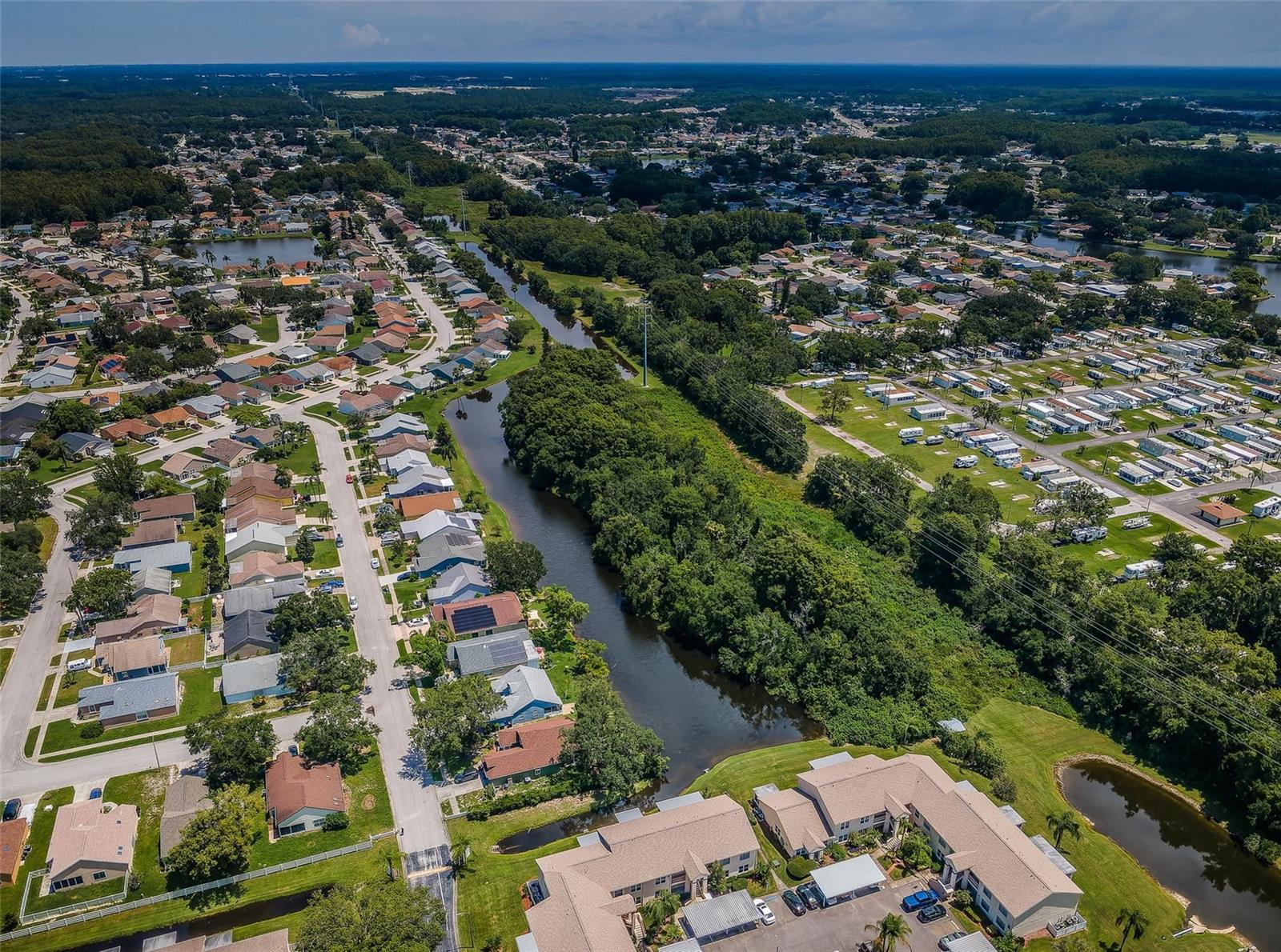 Image 7 of 93 For 7911 Hardwick Drive 414