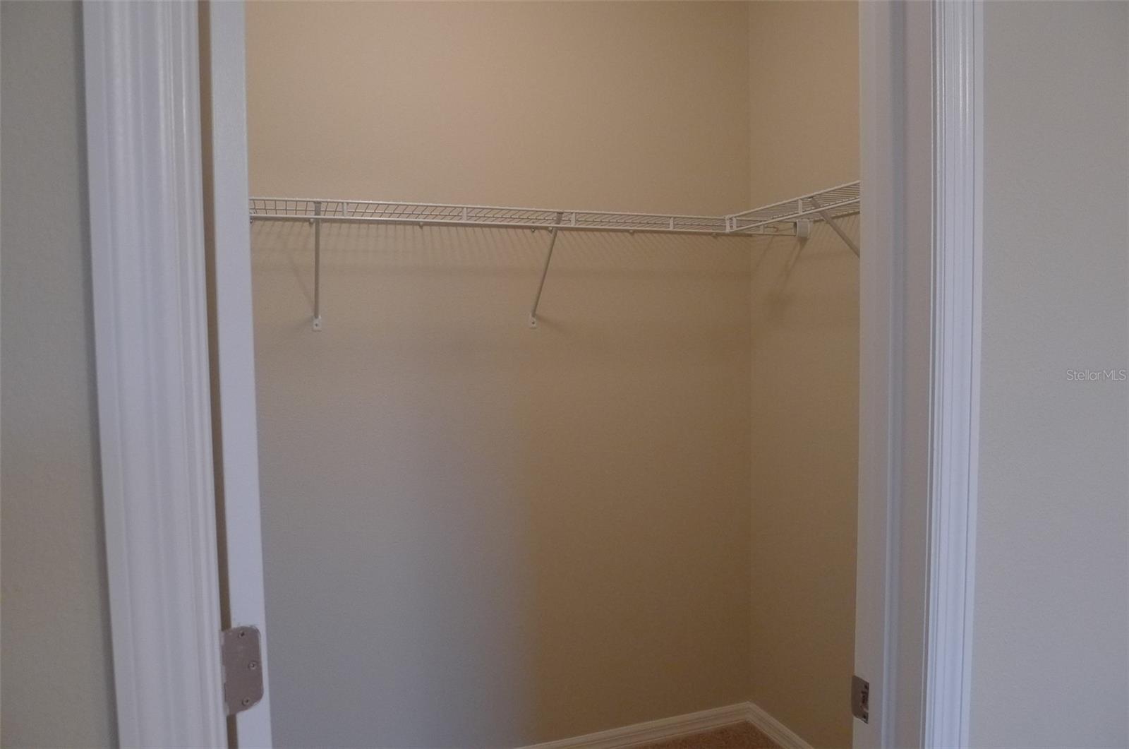 Listing photo id 12 for 13909 River Willow Place
