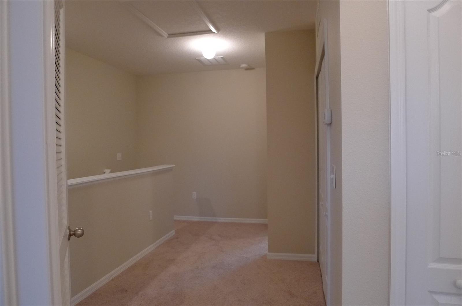 Listing photo id 17 for 13909 River Willow Place