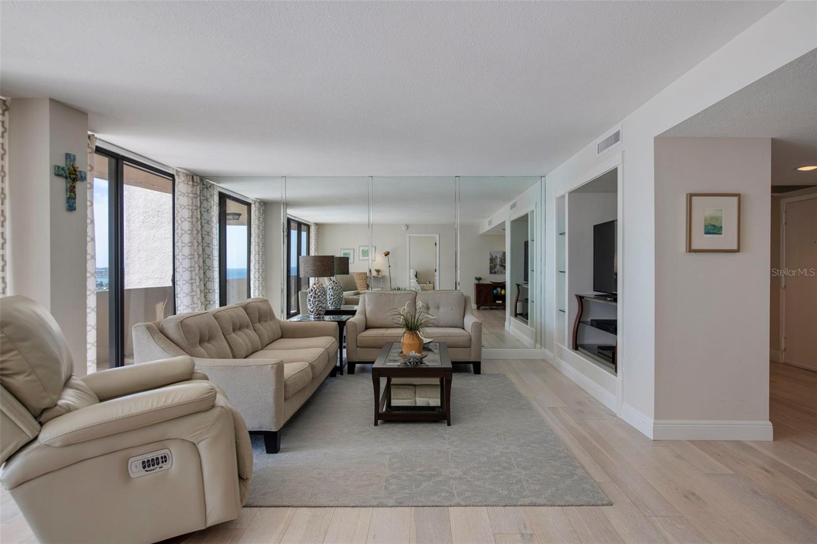Image 14 of 40 For 4200 Ocean Drive 2-1602