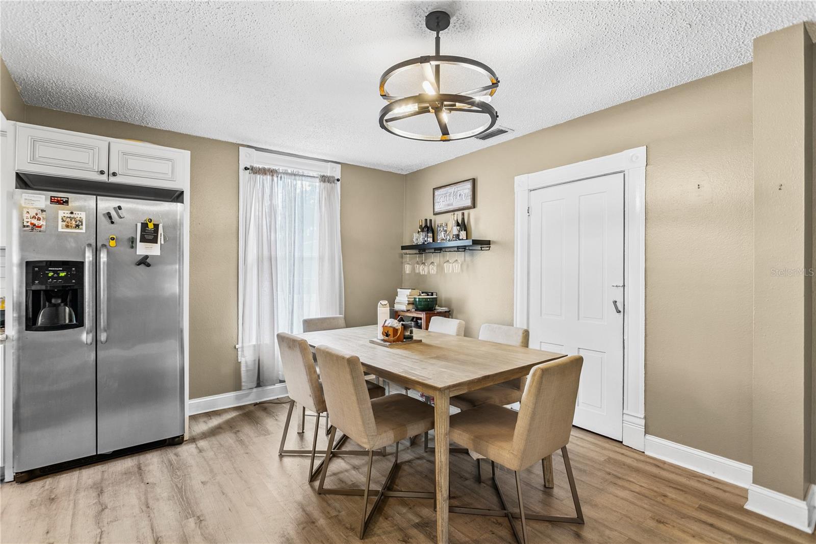 Image 10 of 29 For 7304 Dixon Avenue