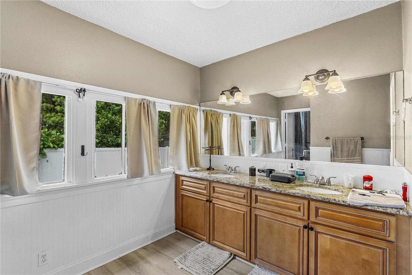 Image 17 of 29 For 7304 Dixon Avenue