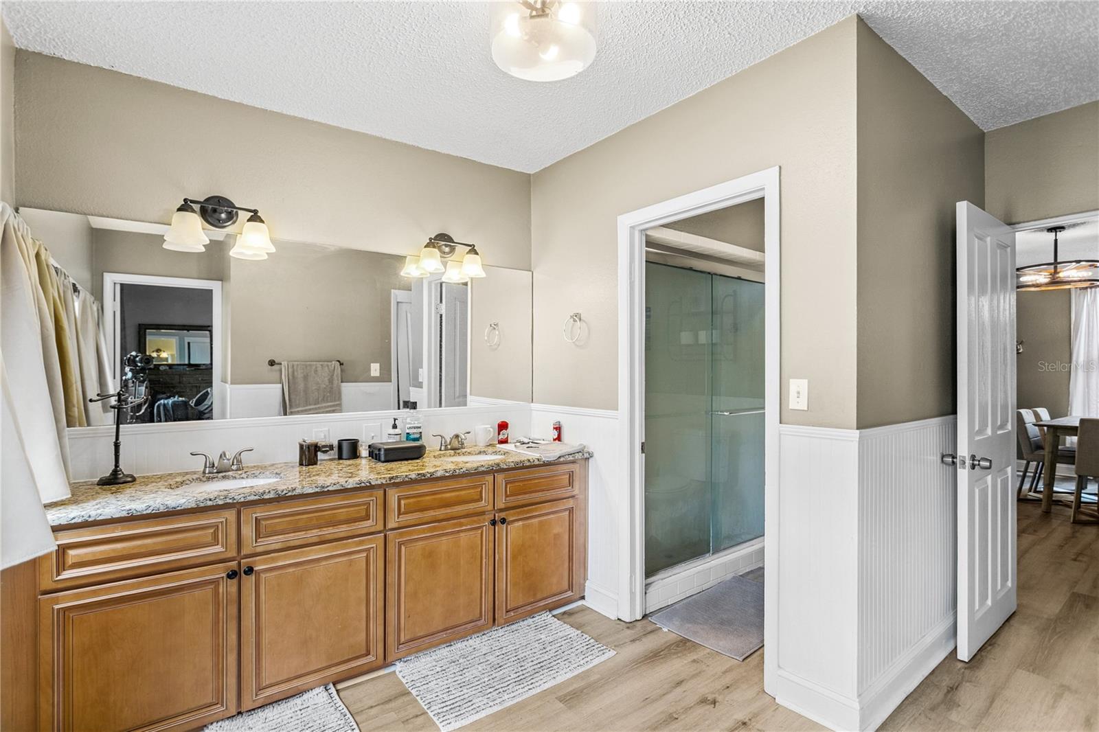 Image 18 of 29 For 7304 Dixon Avenue