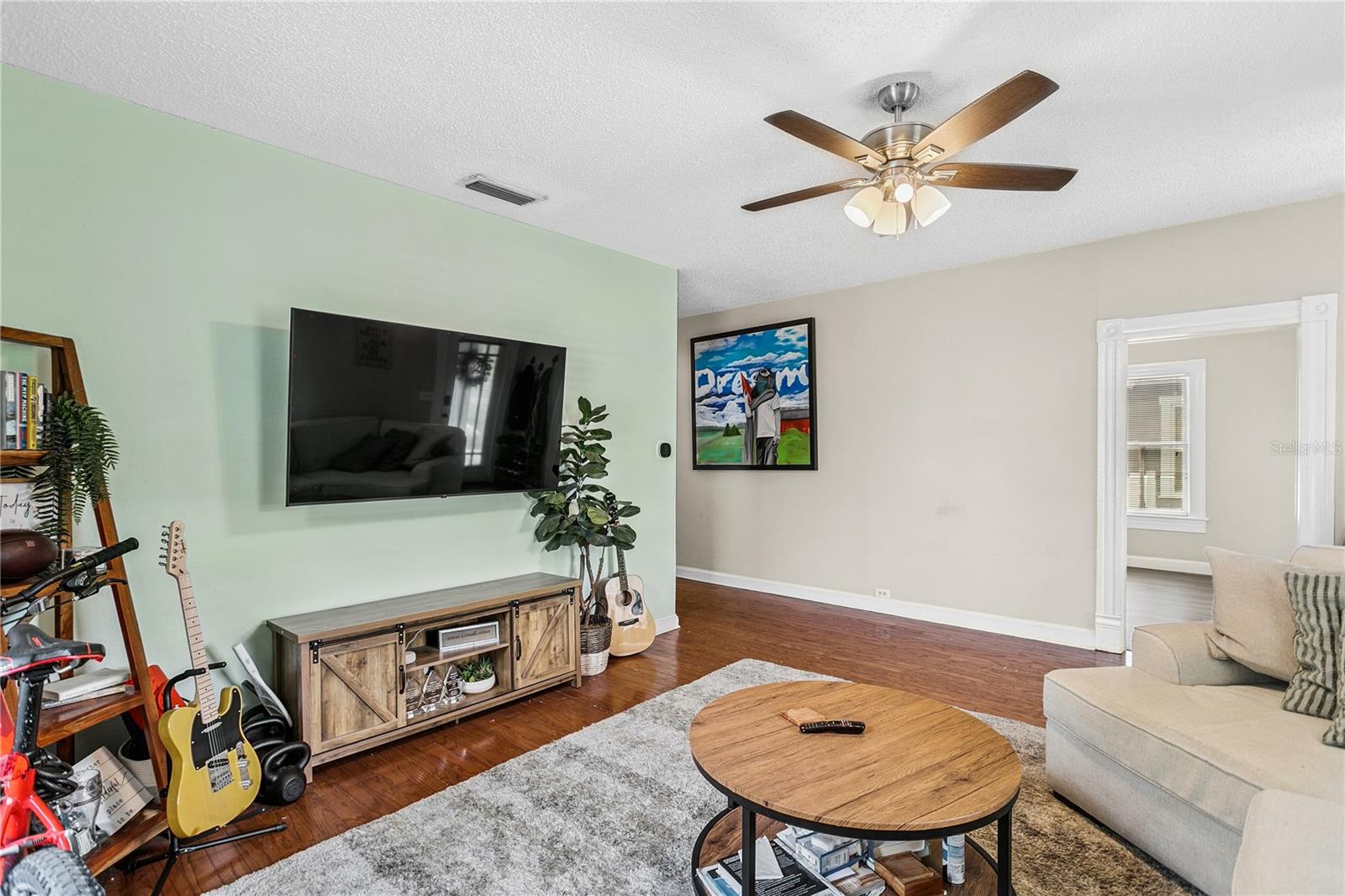 Image 8 of 29 For 7304 Dixon Avenue