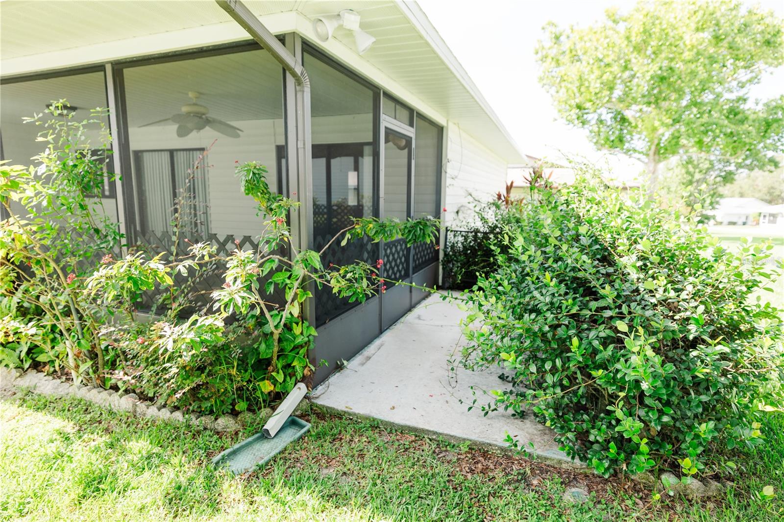 Image 37 of 41 For 3130 Prairie Dunes Circle W