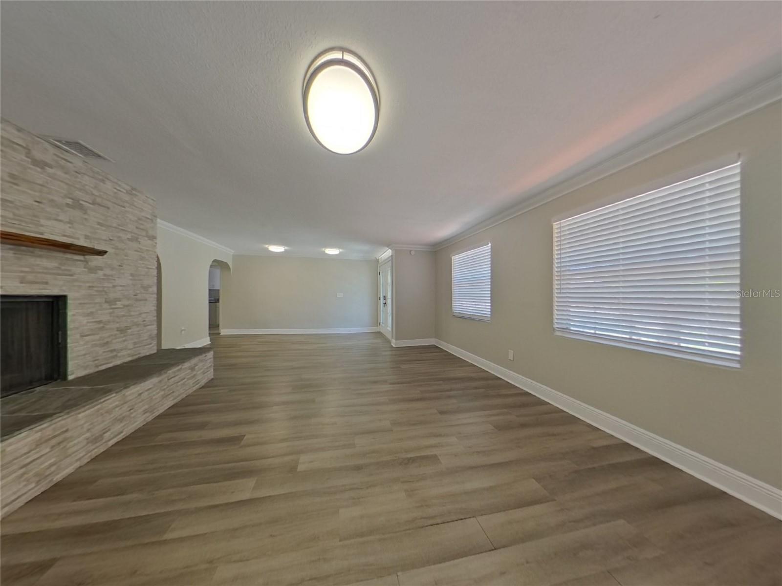 Image 3 of 25 For 1503 Garden Avenue