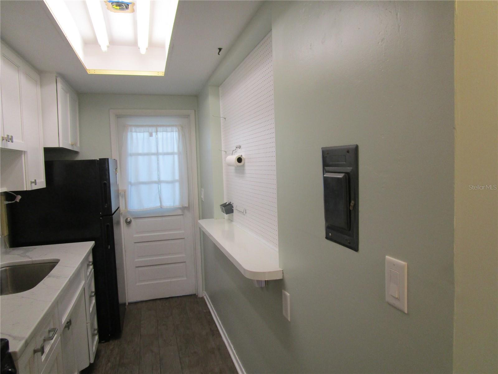 Image 12 of 41 For 5900 21st Street N 2